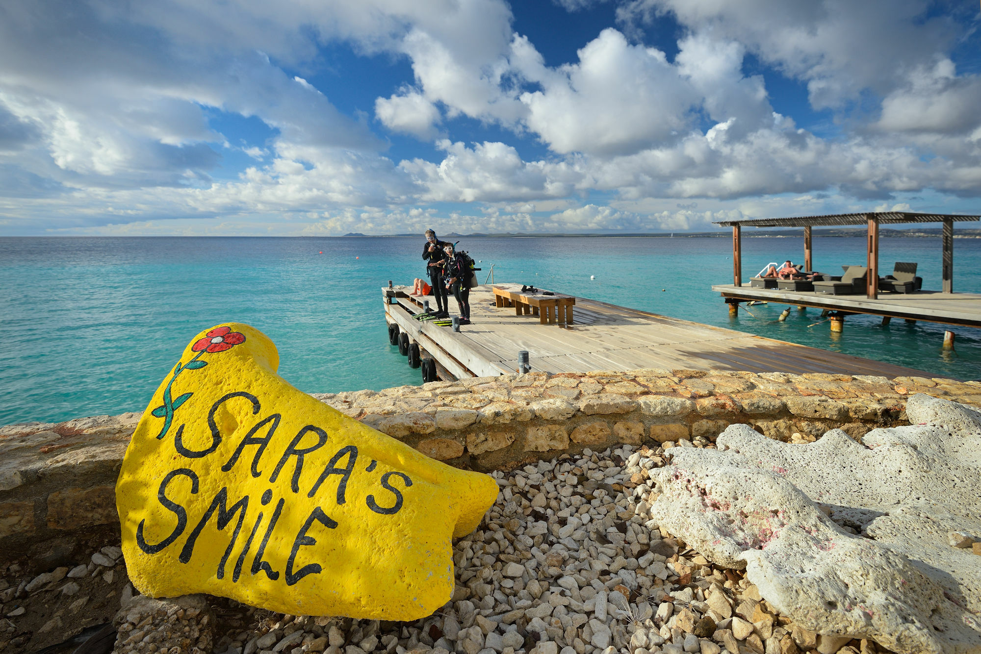 Belmar Oceanfront Apartments Bonaire Bagian luar foto