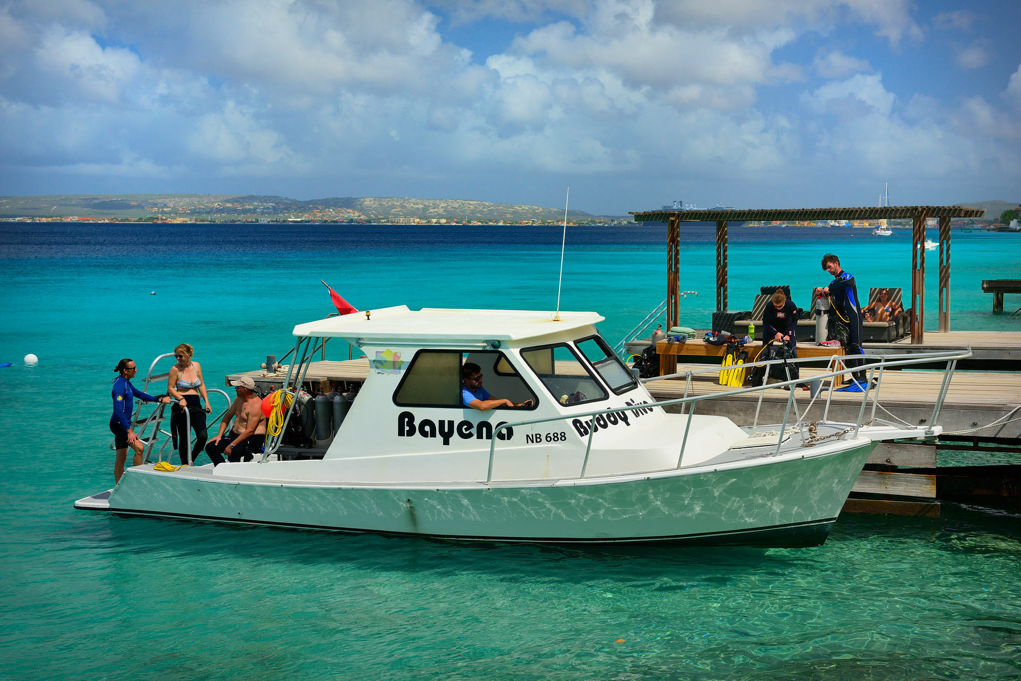 Belmar Oceanfront Apartments Bonaire Bagian luar foto